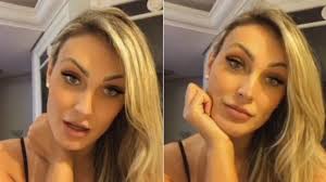 Qu'une personnalité comme andressa urach soit confrontée à ce genre de problème aide à combattre le préjugé selon lequel seuls les pauvres ou les femmes démunies se font opérer sur le marché noir. Em Desabafo Andressa Urach Relata Gratidao Por Experiencia De Quase Morte Apos Cirurgia Foi Bom Pra