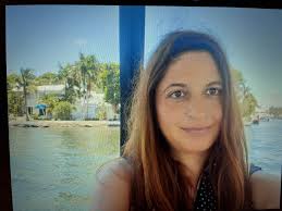 Hi from Toronto! Looking for my other half! Fluent in Hebrew. Open to  relocation.