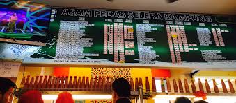 Menggunakan ikan fresh, lagi terasa kesedapannya. The Dancing Mandy Restoran Asam Pedas Selera Kampung Melaka