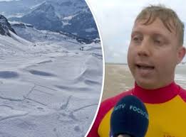 Oostende neemt massaal afscheid van hoofdstrandredder…