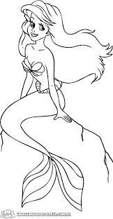 Pequena Sereia Sentada Na Pedra Sirena Para Colorear Sirenita Ariel Para Colorear Como Dibujar Cosas