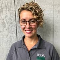 Stephanie Shipe's Instagram, Twitter & Facebook