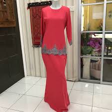 Free delivery above rm50 ✓ cash on delivery ✓ 30 days free return. Gene Martino Red Kurung With Border Lace Muslimah Fashion Two Piece On Carousell