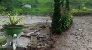 Detik detik banjir bandang bogor 27 februari 2017 banjir bandang sman 2 bogor hai semua. Pappl2kjibqikm