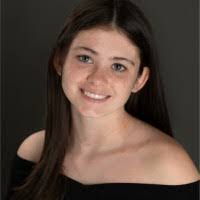 Jessica Lasota's Instagram, Twitter & Facebook