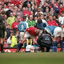 And he believes his manchester united successor roy keane the careers of robson and keane have seen ­several parallels as both were signed by united for british record transfer fees and both went on to. I Wanted To Hurt Him To Stand Over Him And Say Take That You C The Day Roy Keane Went Too Far For Manchester United And A Murder Lawyer Had To