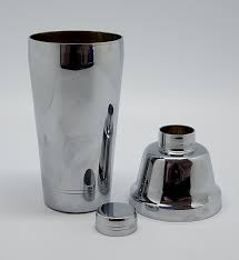 The ice shaker features a removable twist in agitator for more mixing power, a sturdy handle for. Cocktail Shaker Wikipedia