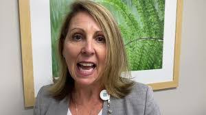 Donna Riordan's Instagram, Twitter & Facebook