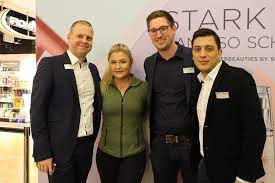 We are delighted to have you with us! Da Ist Sie Sophia Thiel Ist Gerade Dusseldorf Arcaden Facebook