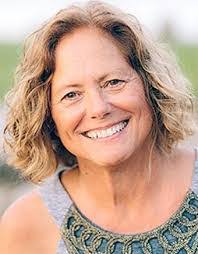 Suzanne Roderick's Instagram, Twitter & Facebook