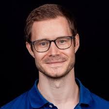 Ali Walker (@AliWalker24)