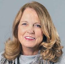 Debra Mclaren's Instagram, Twitter & Facebook