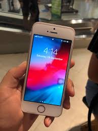 Steps to unlock an iphone se 2020 for free. Iphone Se 64gb Factory Unlock Mobile Phones Gadgets Mobile Phones Iphone Others On Carousell