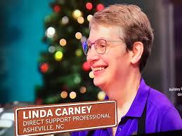 What are the details of the Holiday Baking Championship: Gingerbread  Showdown?