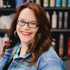 She literally grew up in her mothers salon. Laura Newton Hair Stylist Westlake Westlake Ohio