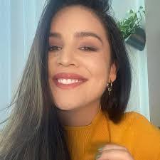 Adriana Candelaria's Instagram, Twitter & Facebook