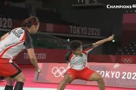 Greysia polii dan apriyani rahayu langsung menangis haru begitu dipastikan menyumbang medali emas untuk indonesia di cabang olahraga bulu tangkis ganda putri olimpiade tokyo 2020. Lbbjr 9ivkvm0m