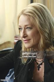 Sarah Dare's Instagram, Twitter & Facebook