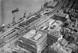 Vue Aerienne Sur La Place De La Bourse Photo Et Tableau Editions Limitees Achat Vente Photographie De Rue Aerien Photos Historiques