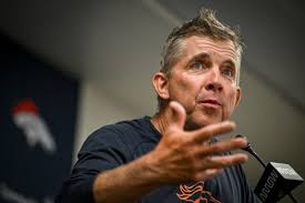 Broncos Mailbag: Should Russell Wilson be kept until a rookie is ready?