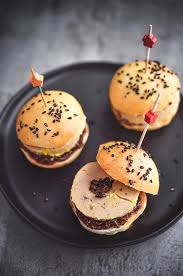 Decouvrez La Recette Des Mini Burgers Au Foie Gras En 2021 Recette Repas Noel Noel Recette Aperitif Recette