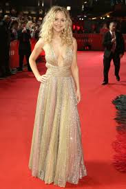 Jennifer Lawrence Wore The Most Special Dress To The Red Sparrow European Premiere Dior Dress Nice Dresses Special Dresses