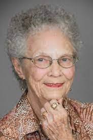 Olga Kinney's Instagram, Twitter & Facebook