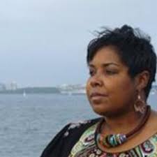 Tracey Berry (@TalkinTracey)