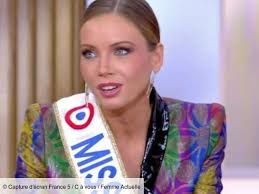 Bienvenue sur la fan page de amandine petit miss france 2021 2021 Amandine Petit Miss France 2021 Asked About Her Love Life She Gets Annoyed Current Woman The Mag