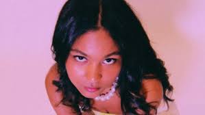 Introducing: Zoe Brush