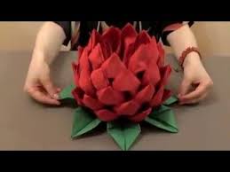 Ava Pliage De Serviette L Ananas Youtube Paper Flowers Napkin Folding Paper Serviettes