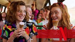 Millie bobby brown has ignited major romance rumors with jake bongiovi as recently as june 2021. Fur Netflix Stranger Things Star Millie Bobby Brown Spielt Bisexuelle Trickbetrugerin Kino News Filmstarts De