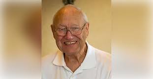 Nancy Voltz's Instagram, Twitter & Facebook