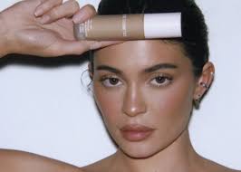 Power Plush Longwear Foundation