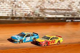 1976 cale most sprint cup series starts between victories in nascar history: Column Bristol Avoided The Mess Most Feared For A Dirt Race Winnipeg Free Press