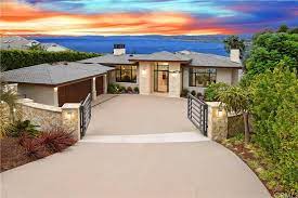 Your destination for buying luxury property in palos verdes estates, california. 941 Via Nogales Palos Verdes Estates Ca 90274 Realtor Com