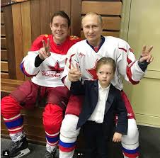 Павел буре је од 1887. Pavel Bure Putin Vozmozhno Samyj Vliyatelnyj Chelovek V Mire No V Obshenii On Prostoj Chelovek