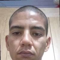 8 "Saul Wallace" profiles