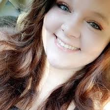 Amanda Wetherbee's Instagram, Twitter & Facebook