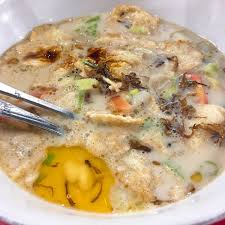 700 gr daging kambing tanpa lemak, 1 ltr air, 3 sdm munjung fiber creme yg dilarutkan dg 450ml air hangat, 8 biji cengkeh, 3 cm kayu manis, 5 butir kapulaga, 2 buah bunga lawang, 3 lbr daun salam, 5 lbr daun jeruk, 1 ruas jahe geprek, 1 ruas lengkuas geprek. Kedai Betawi Sop Kaki Kambing Jl Antasari