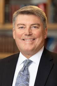 Daniel Schlicht's Instagram, Twitter & Facebook