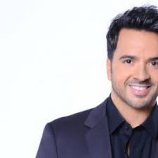 A website that collects and analyzes music data from around the world. Luis Fonsi Net Worth How Rich Is Luis Fonsi