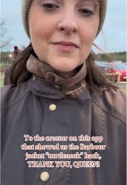 Help me find her video! I’ve had a @Barbour jacket for over 3 years and had  no clue you could do this. Literally dead it one handed while walking from  the car park. Kept me so warm! So thank you! ...