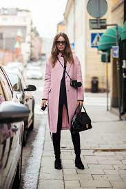 25 Beautiful Pink Outfits For Fall And Winter Be Modish Pink Coat Outfit Winter Pink Outfits Stylish Fall Outfits