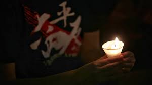 Definition of 燭光 in the definitions.net dictionary. å…­å››ä¸‰å ä½•ä¿Šä»æ–™ä»Šå¹´ç‡­å…‰é›†æœƒæ°£æ°›é«˜æ¼²å¤šå¸‚æ°'æ'åé€ä¸­éŠè¡Œ é¦™æ¸¯01 ç¤¾æœƒæ–°èž