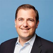 Bridget Dearborn's Instagram, Twitter & Facebook