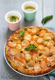 Tarte Tatin Aux Abricots Un Dejeuner De Soleil Recette Abricot Recettes De Cuisine Recette