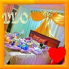 Berapa koleksi hiasan pelamin persandingan yang di tawarkan kepada anda.pemilihan warna boleh dibincangkan mengikut kehendak dan kesesuaian. Bridal Room Decor Hiasan Bilik Pengantin Everything Else On Carousell