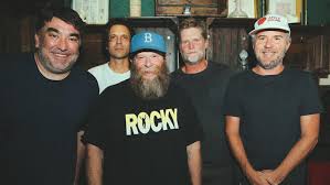 C'est le cas par exemple de keeper of the flame qui passerait aisément pour un classique des beatles, et de white dwarf, terriblement poignante. Jason Lytle De Grandaddy Je Connais Toutes Les Paroles Du Dernier Album D A Ha