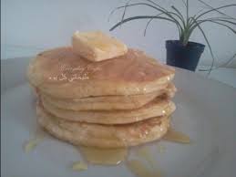 طريقة عمل بان كيك سهل وسريع طبخاتي كل يوم Youtube Food Dessert Recipes Desserts